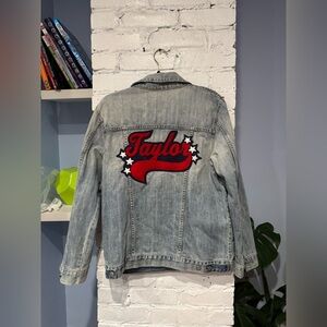 Rails - Knox Medium Vintage Wash “Taylor” Embroidered‎ Jacket Size Large